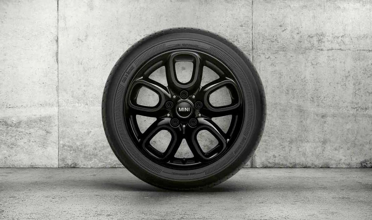 Loop Spoke 494 black aluminum wheel OEM 36116891824 for MINI Clubman F54 LCI (06/2018 - 02/2024). Original MINI.