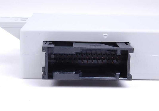 Módulo de control acceso confort OEM 61359147052 para BMW E93, E93N. Pieza electrónica original BMW para sistema de entrada sin llave.