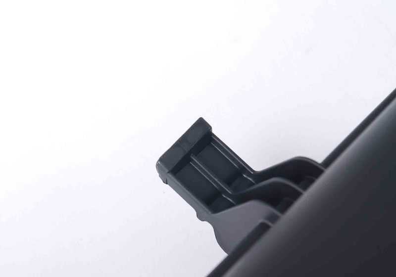 Tampa do filtro direito para BMW 5 E60 Series, E61, Série 6 E63, E64 (OEM 64316950936). BMW original