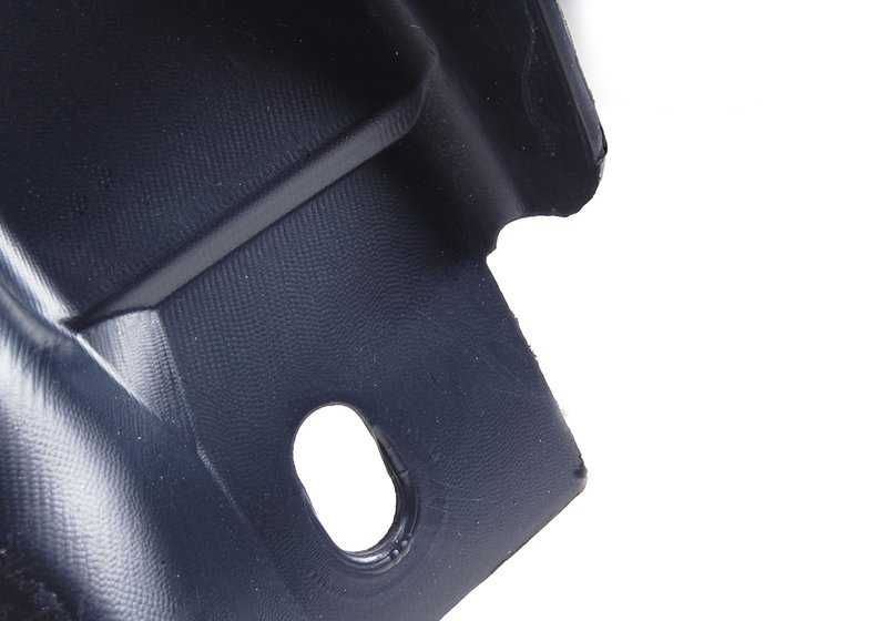 Protector paso de rueda delantero derecho OEM 51717207650 para BMW E82. Original BMW.