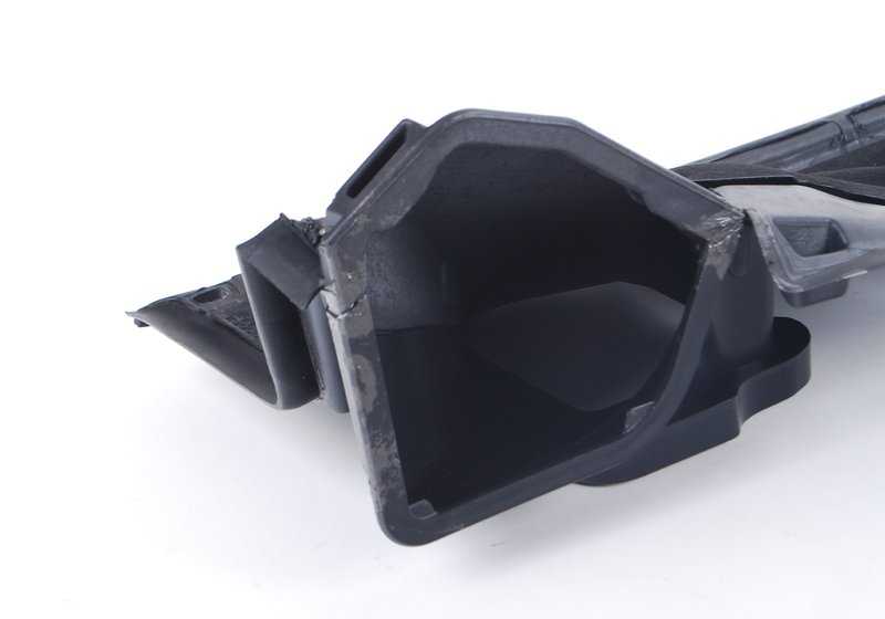 Conducto de aire limpio OEM 64316921597 para BMW E60, E61, E63, E64. Original BMW.