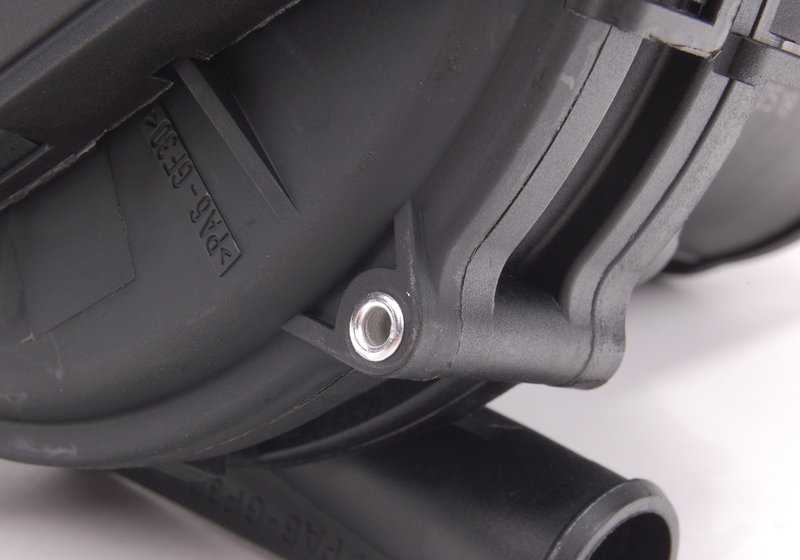 Bomba de aire secundaria OEM 11727553056 para BMW E46. Original BMW.
