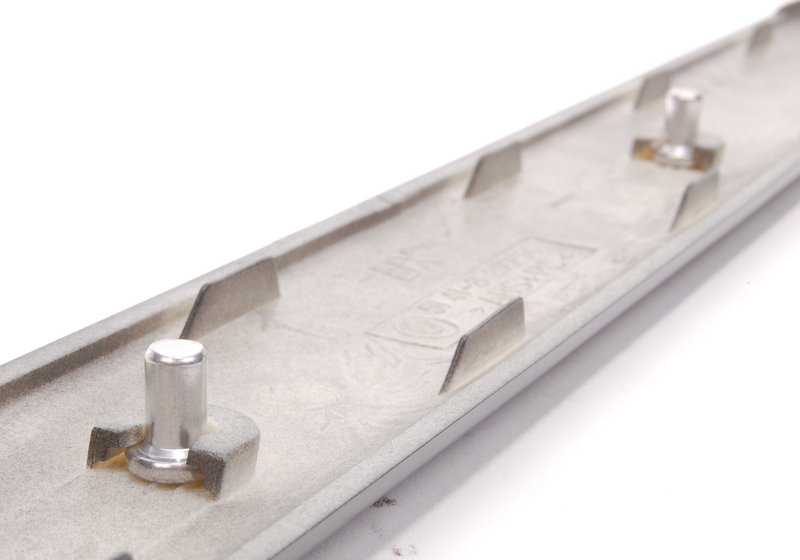 Listón decorativo puerta trasera derecha para BMW E46 (OEM 51427120700). Original BMW.