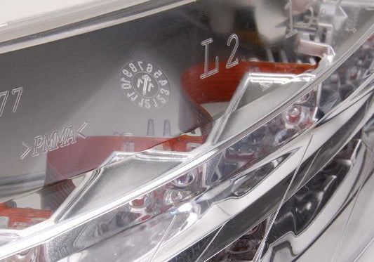 Intermitté à gauche blanche pour BMW E63, E63N, E64, E64N (OEM 63137176871). BMW d'origine