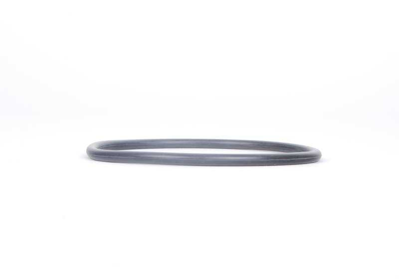 Junta de goma para tapa de combustible OEM 16116760135 para BMW Z4 (E85, E86, E89). Original BMW.