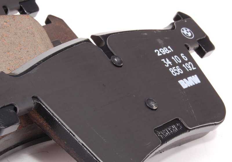 Juego de pastillas de freno OEM 34106856191 para BMW Serie F25 (X3), F26 (X4). Original BMW.