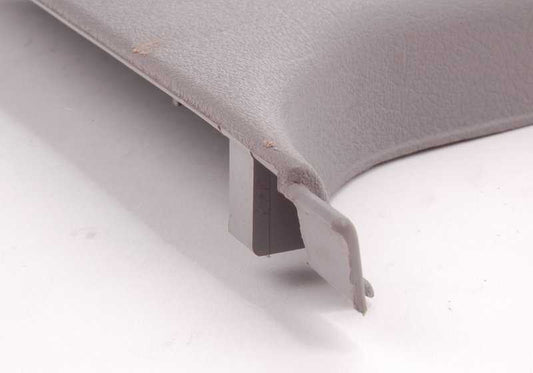 Painel inferior esquerdo para Pilar OEM central 51438138861 para BMW E34. BMW original.