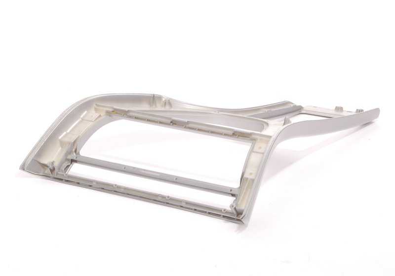 Moldura color plata, de la consola central para BMW E53. Original BMW