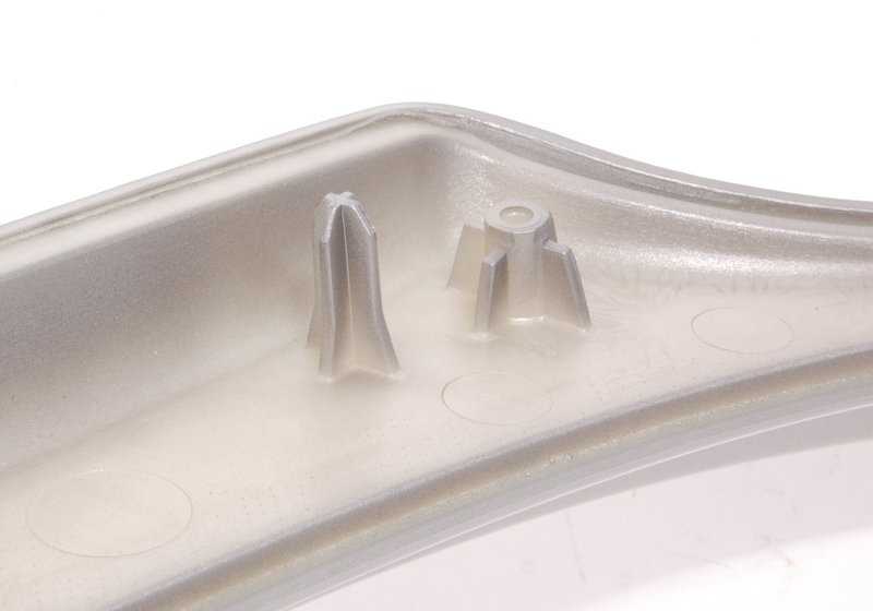 Moldura color plata, de la consola central para BMW E53. Original BMW