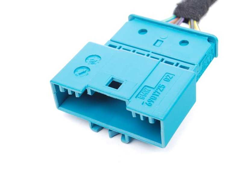 Cableado de actualización para BMW E93 (OEM 61122181311). Original BMW.