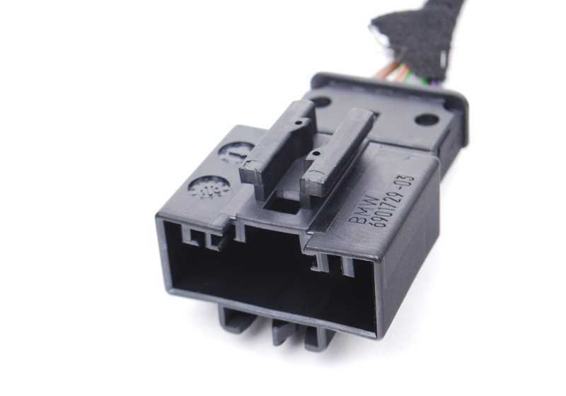 Cableado de actualización para BMW E93 (OEM 61122181311). Original BMW.