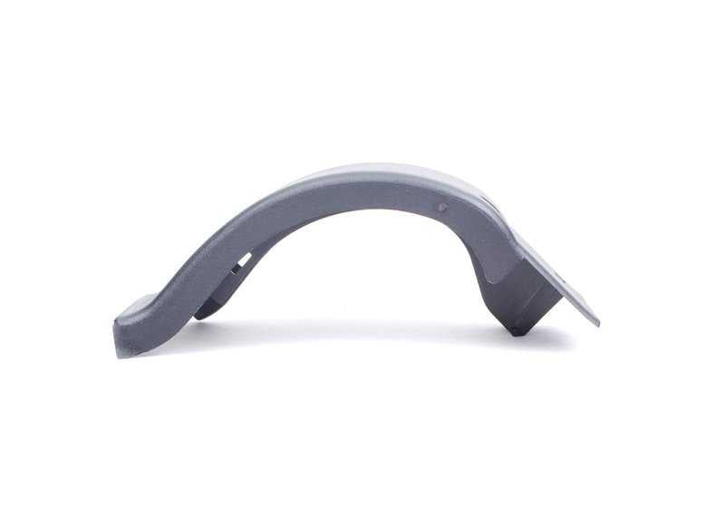 Tapa derecha para guía de cables OEM 61138364790 para BMW Serie 5 E39. Pieza original BMW.