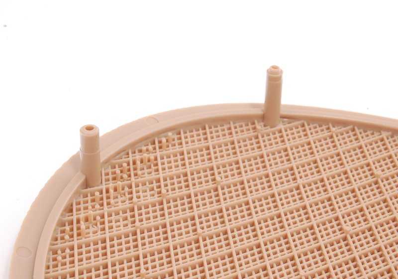 Rejilla altavoz puerta izquierda OEM 51428265473 para BMW X5 E53 (todos los modelos: 3.0d, 3.0i, automáticos y manuales, 2001-2006). Color beige claro. Original BMW.