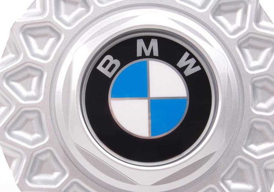 Nabenabdeckung for BMW E34, E24, E32 (OEM 36131179828). Genuine BMW