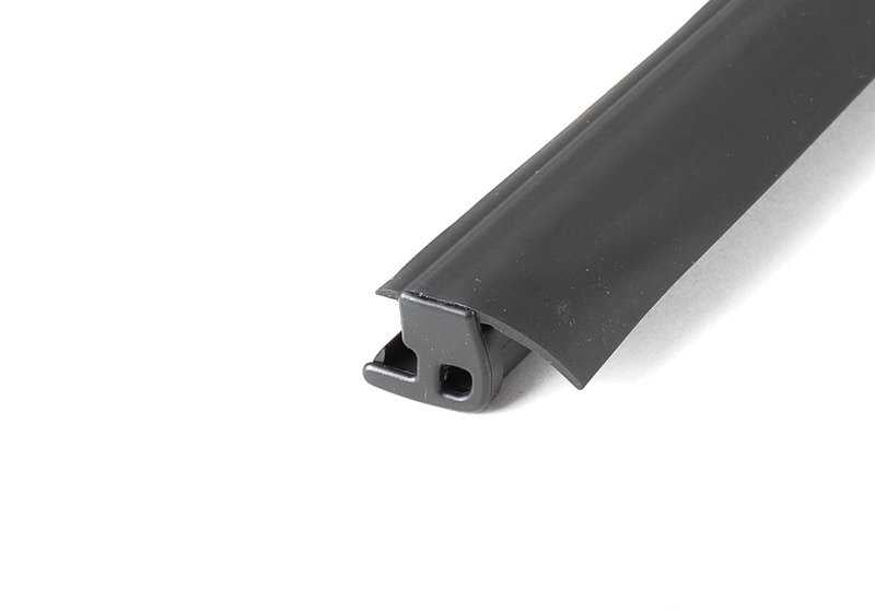 Junta puerta trasera izquierda OEM 51228150099 para BMW Serie 7 E38 (725tds, 728i, 730d, 730i). Compatible con modelos de 1993 a 2001. Original BMW.