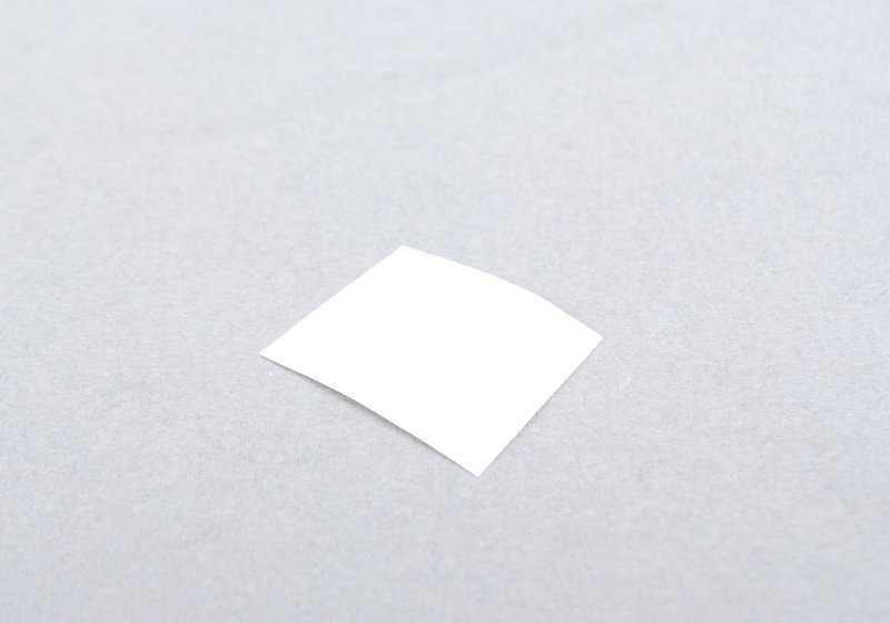 EVELOLECEDORA COVER OEM 51457139726 SCREW FOR BMW E60 AND E61. Original BMW.