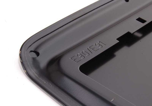 Tapa de llenado OEM 51177060692 para BMW E90, E91 (316d, 316i) con motores N47, N45T, N43. Original BMW.