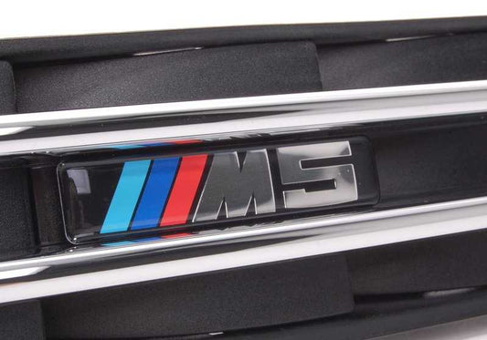 Rejilla embellecedora lateral delantera izquierda OEM 51137896849 para BMW E60 M5 y E61 M5. Pieza original BMW.