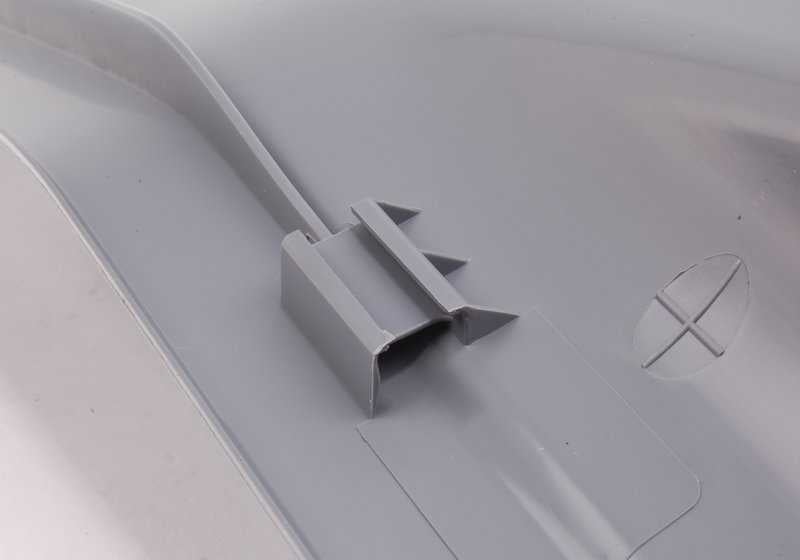 Embellecedor interior entrada puerta trasera izquierda OEM 51478227525 para BMW E46. Original BMW.
