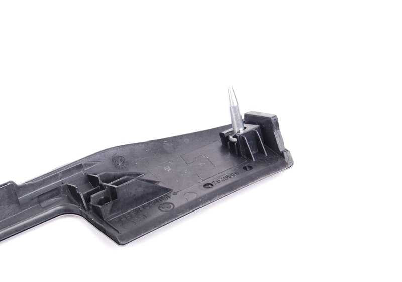 Moldura decorativa aluminio interior central OEM 51457895411 para BMW E46. Original BMW.