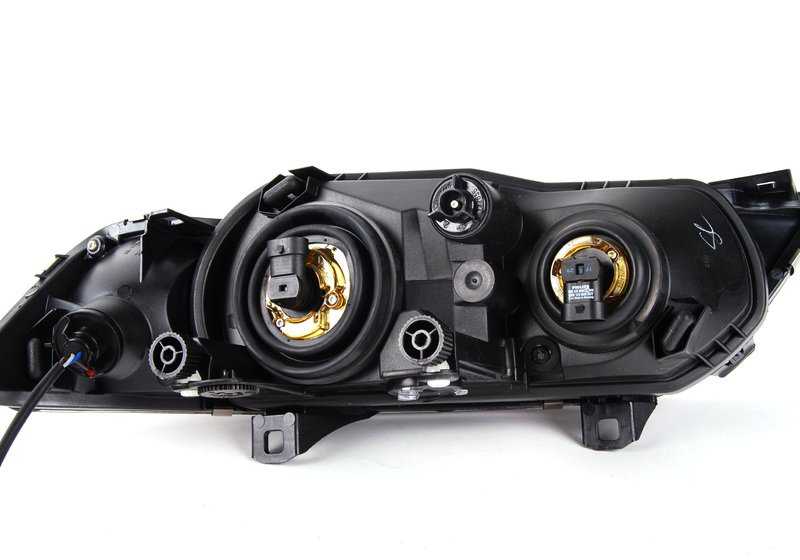Faro delantero derecho con intermitente blanco OEM 63128386048 para BMW E36 (todos los modelos) y Z3 (todos los modelos). Original BMW.