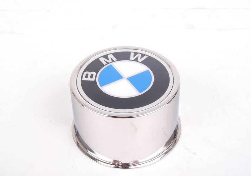 Tampa central de pneus OEM 36131114435 para BMW E12, E28, E24, E23. BMW original.