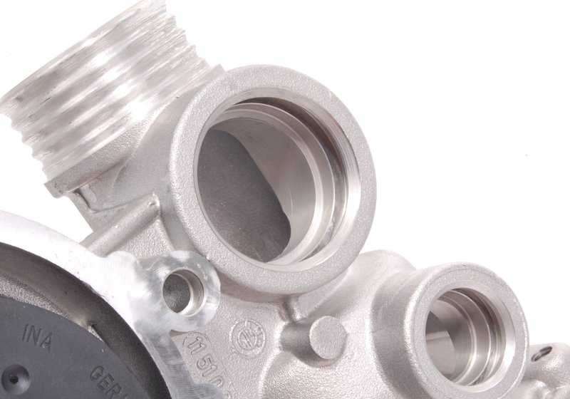 Bomba de agua OEM 11510004163 para BMW E34 y E32. Pieza original BMW.