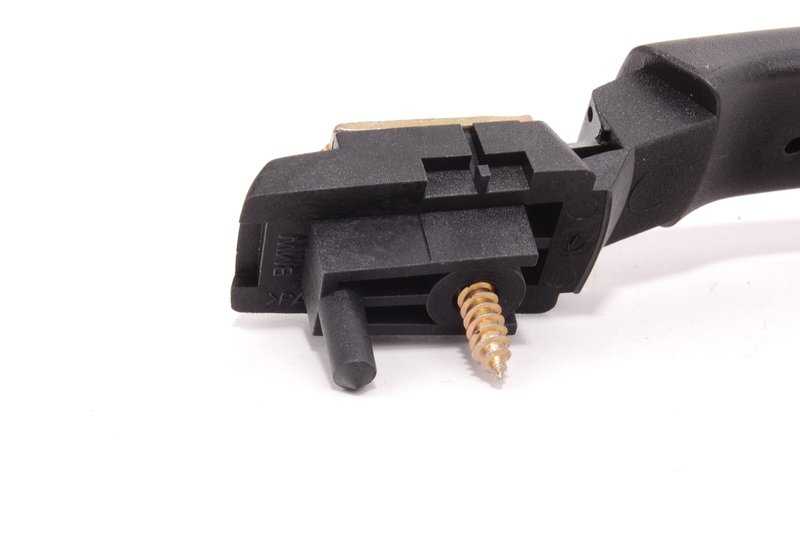 Gack arrière droit OEM 51162699096 pour BMW 3 E46 (1998-2004). BMW d'origine.
