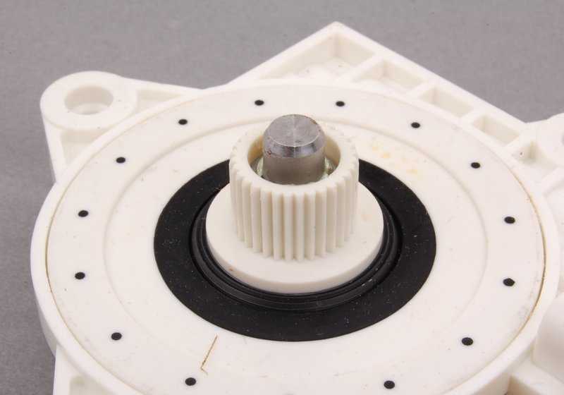 Accionamiento alzacristales delantero izquierdo OEM 67626954275 para MINI R50, R53, Cabrio R52. Original MINI.