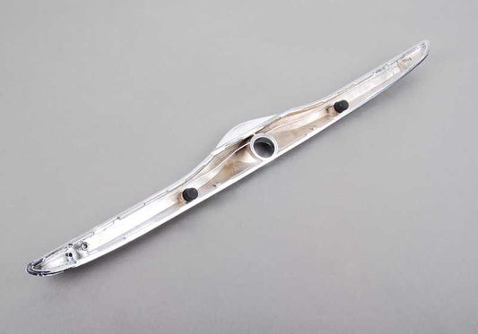 Embellédor d'origine pour le traper OEM Post 51248413387 pour BMW E36, Z3. BMW d'origine.