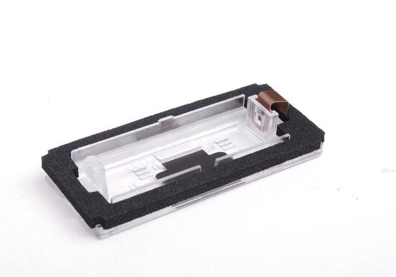 Tulipa luz maneta maletero OEM 51138236854 para BMW E46. Original BMW.
