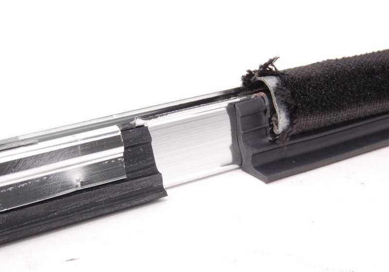Burlete exterior ventanilla izquierda OEM 51211836291 para BMW E30. Original BMW.