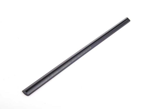 Moldura ventanilla trasera derecha OEM 51368402588 para BMW X5 E53 (modelos 3.0d, 3.0i con cambio manual y automático, tracción total, años 2001-2006). Original BMW.