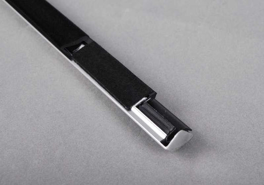 Moldura exterior cromada puerta delantera izquierda OEM 51337174391 para BMW X5 E70, E70N. Original BMW.