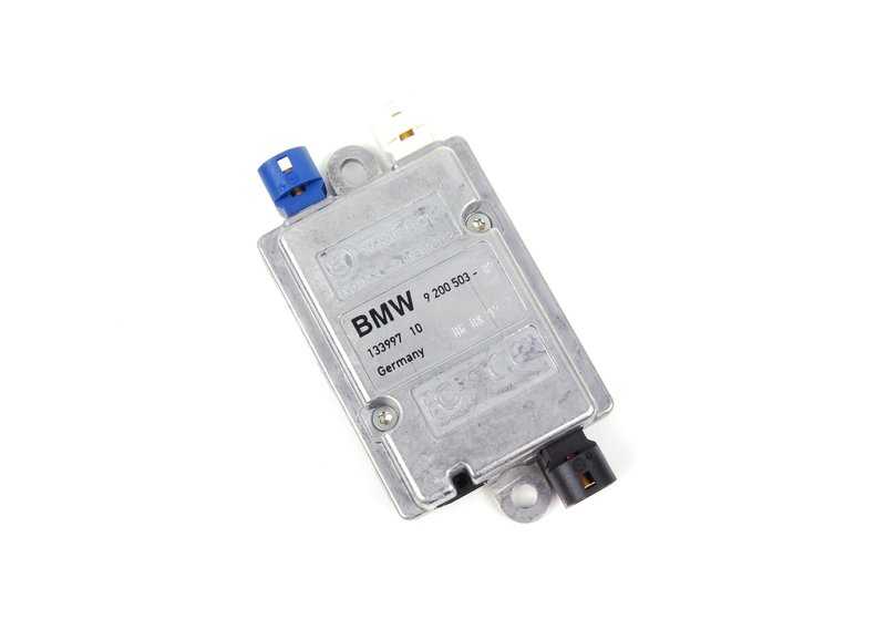 USB Hub connector OEM 84109200503 for BMW {E60, E60N, E61N, F07, F10, F11, F18, E63N, E64N, F01, F01N, F02, F02N, F04, I01, I01N, E84, E70, E70N, E71, E71, E72, E72 e Mini {R55, R55n, R56, R56N, R57, R57N, R58, R59, R60, R61}. BMW originale e Mini.