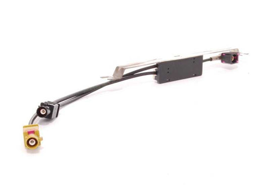 IBOC OEM Divisor 65209192725 per BMW E82, E88, E90, E90N, E91, E91N, E92, E93, E93N, E60, E60N, E61, E61N, E63, E63N, E64, E64N, E70, E71. BMW originale.