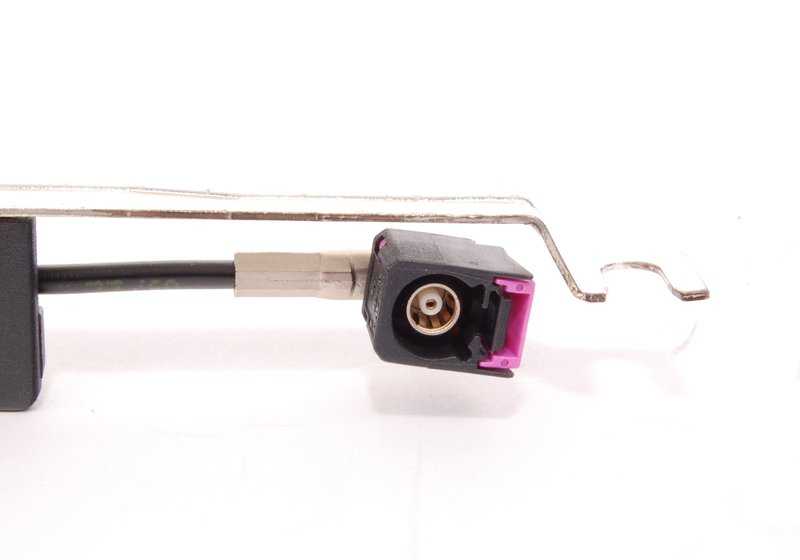 Divisor de antena IBOC OEM 65209192725 para BMW E82, E88, E90, E90N, E91, E91N, E92, E93, E93N, E60, E60N, E61, E61N, E63, E63N, E64, E64N, E70, E71. Original BMW.