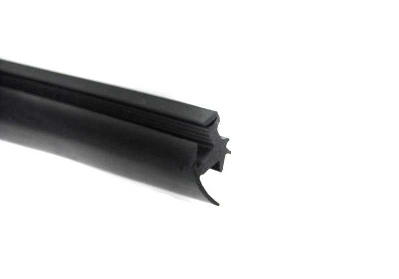 Junta o goma de parabrisas OEM 51318397613 para BMW E46 (3 puertas, 4 puertas, Touring, Cabrio, Compact, M3). Original BMW.
