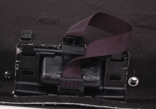 OEM 5147823611 Trunk alto per BMW E46. Ideale per proteggere lo sporco e il tronco liquido. Accessorio BMW originale.