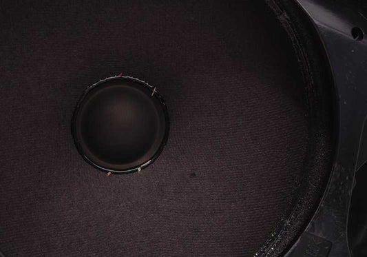 Right Rear Speaker OEM 65138370868 for BMW E36. Original BMW piece. Ideal for rear stereo system. Original replacement, perfect compatibility and guaranteed quality.