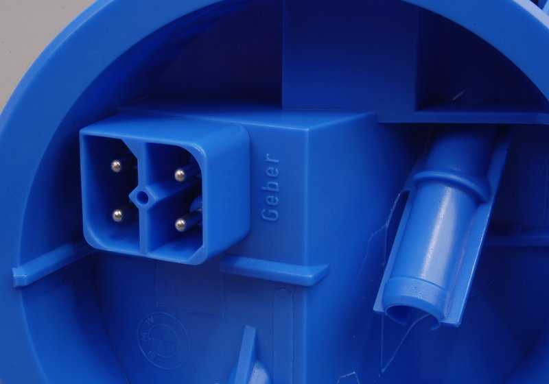 Unidad alimentadora derecha OEM 16146758736 para BMW Serie 3 E36 (316i, 318i, 320i, 325i, 328i) y más. Original BMW.