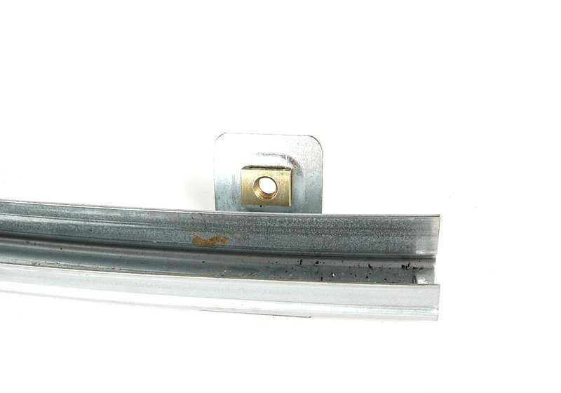 Guía de ventana derecha OEM 51328146244 para BMW E36. Original BMW.