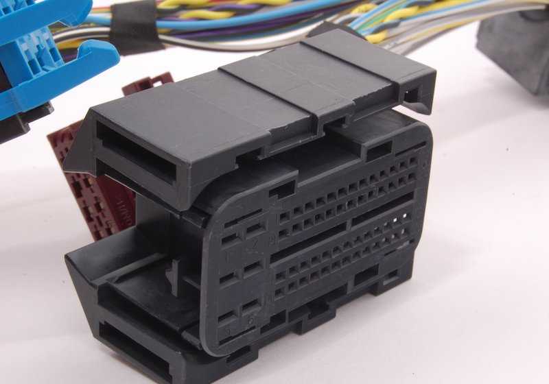 Cableado Motor Módulo del Motor para BMW E87, E90, E91 (OEM 12517545204). Original BMW