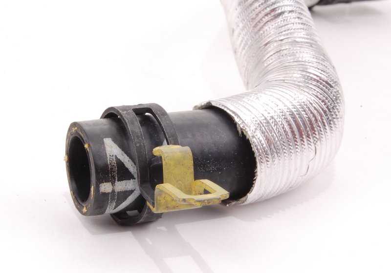 Tubo refrigerante OEM 17127535900 para MINI R50, R52, Cooper, One. Original MINI.