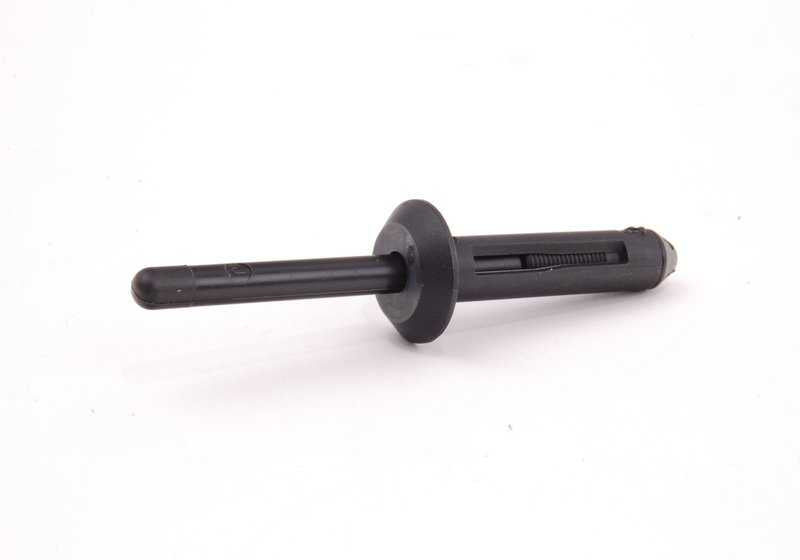 Remache 6x25mm OEM 51118047458 pour BMW E90, E90N, E91, E91N, F30, F31, F35. BMW d'origine. Idéal pour les fixations corporelles, les pièces pare-chocs ou aérodynamiques.
