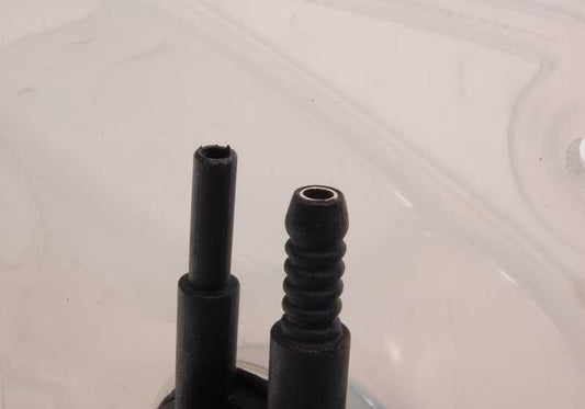 ** Depósito de expansão de resfriamento de OEM 1711227091 para BMW E34. BMW original.