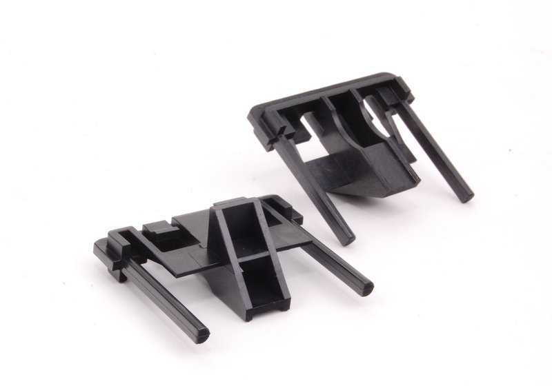 Rear window cover mechanism for BMW X5 E70, E70N (OEM 54137240682). Original BMW.