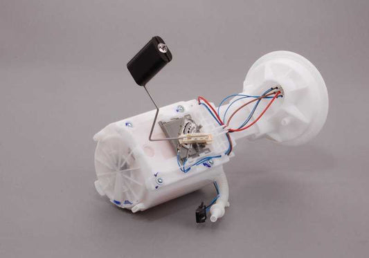 Gasoline pump with OEM level sensor 16146766176 for MINI R50 Cooper and One (2001–2006). Original Mini.