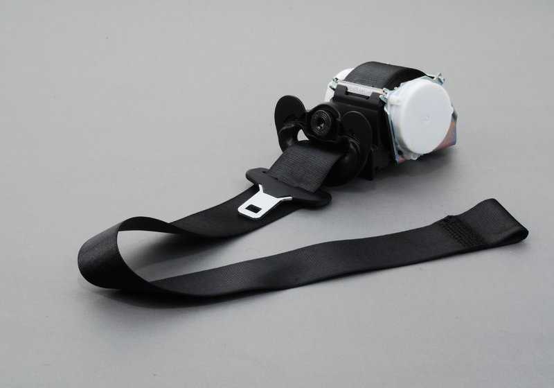 Corrente de segurança frontal esquerda com OEM pré -tenhor 72119114283 para BMW E92, E92N. BMW original.