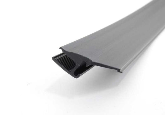 LEFT SIDE EMBELLEDOR OEM 51361922165 for BMW E30. Original BMW piece.